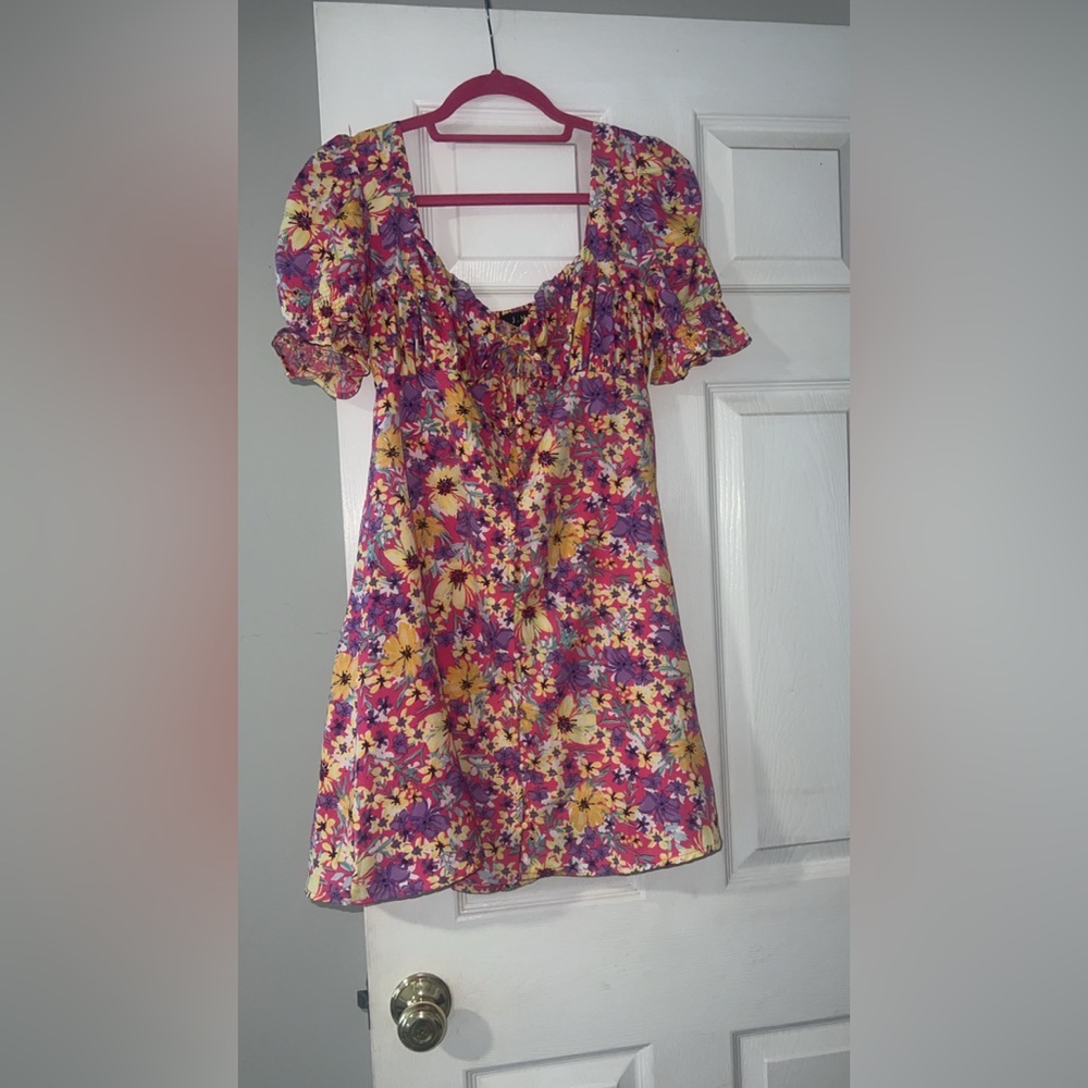 Floral Puff-Sleeve Casual Dress in Pink & Yellow